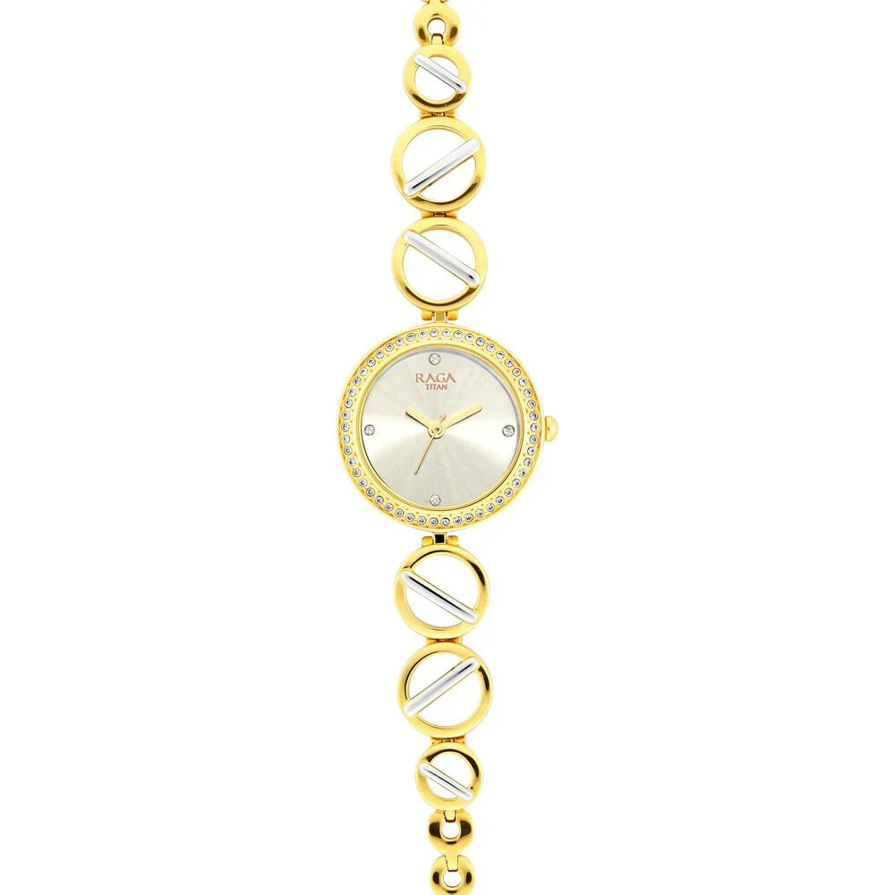 Titan Raga Viva Silver Dial Women Watch With Metal Strap NS2643BM01