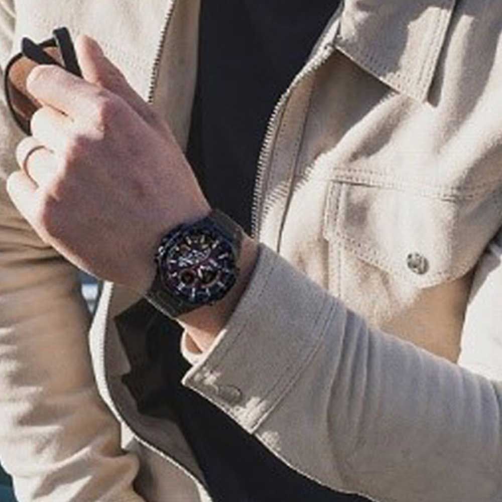 EX556 CASIO | Edifice ECB-950DC-1ADFSolar Powered Watch (Men)
